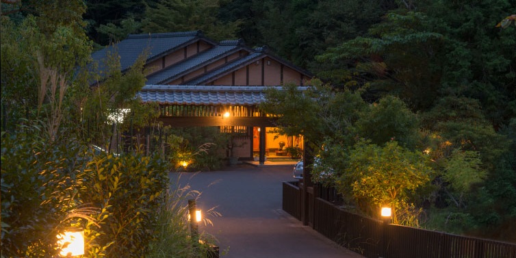 いやしの里松苑 離れの写真1