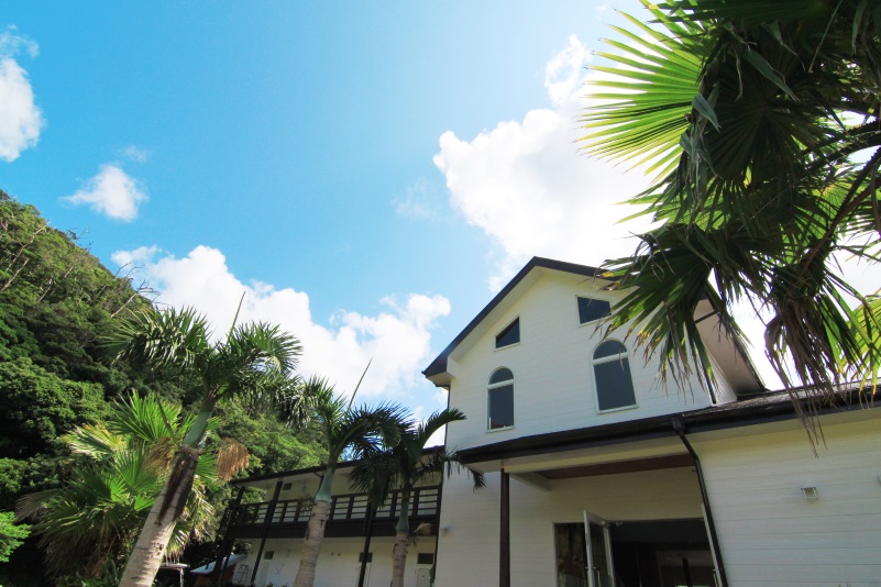 ネイティブシー奄美 アダンオンザビーチ <奄美大島>の写真1