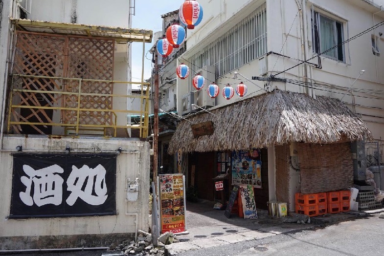 ネクストテイメント(那覇店)の写真1