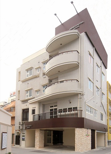 ワイヤーズホテルNAHAの写真1