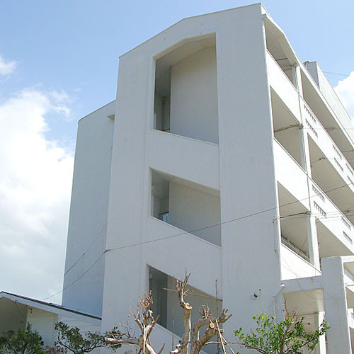 クリスタルイン恩納の写真1