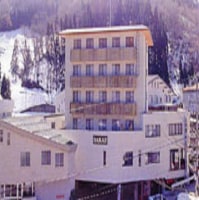 ハチ北温泉 旅館 さかえ