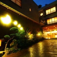 城崎温泉 喧噪の隠れ家 月のしずく