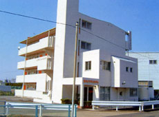 本大ビジネスホテル