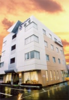 ビジネスホテル鶴富