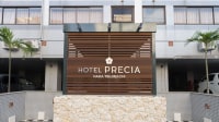 HOTEL PRECIA  那覇辻町