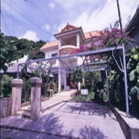 ビーチサイドペンション みーばる