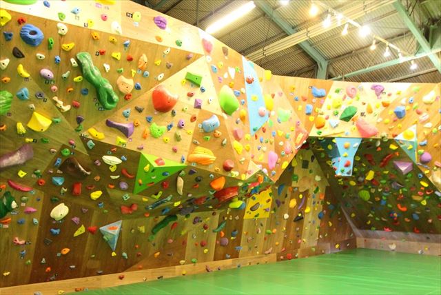クライミングジムZERO(伊勢崎店)の写真1