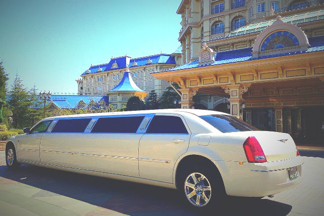 リムジンタクシーの写真1