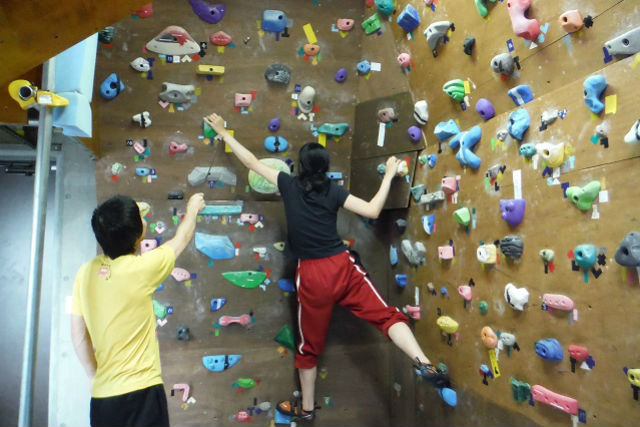 ノースパークビルボルダリングジムの写真1