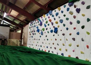 京都ボルダリングパーク ロシェ桃山の写真1