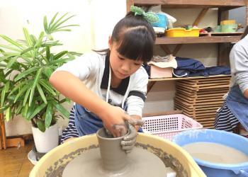 咲茶楽 陶芸体験 『光きゅうす』の写真1