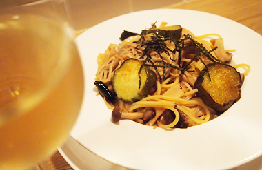 Wine Bar 3RiSEの写真1