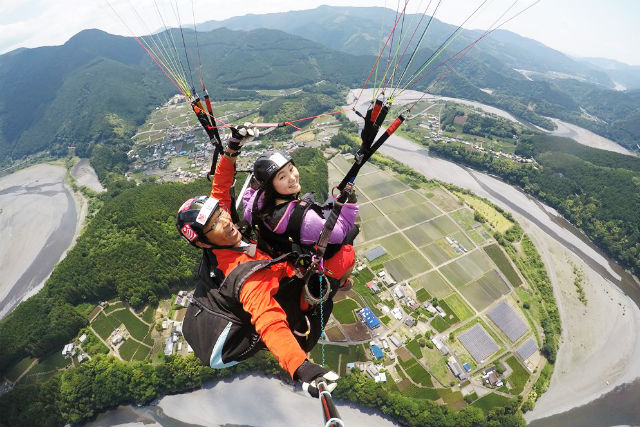 SkyTECフライングアカデミーの写真1