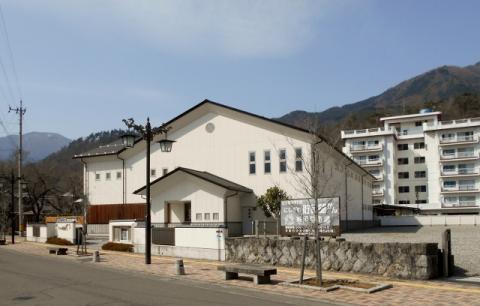 にしざわ貯金箱かんの写真1