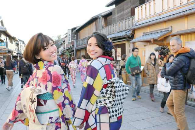 京都きものレンタルwargo(京都駅前京都タワー店)の写真1