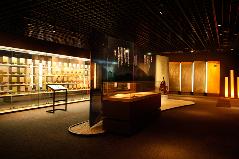 小倉百人一首殿堂 時雨殿