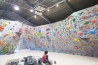 ボルダリングジム・ズットン(平和ヶ丘店)