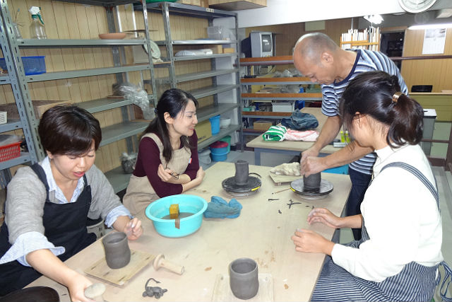 大阪丸二陶材の写真1