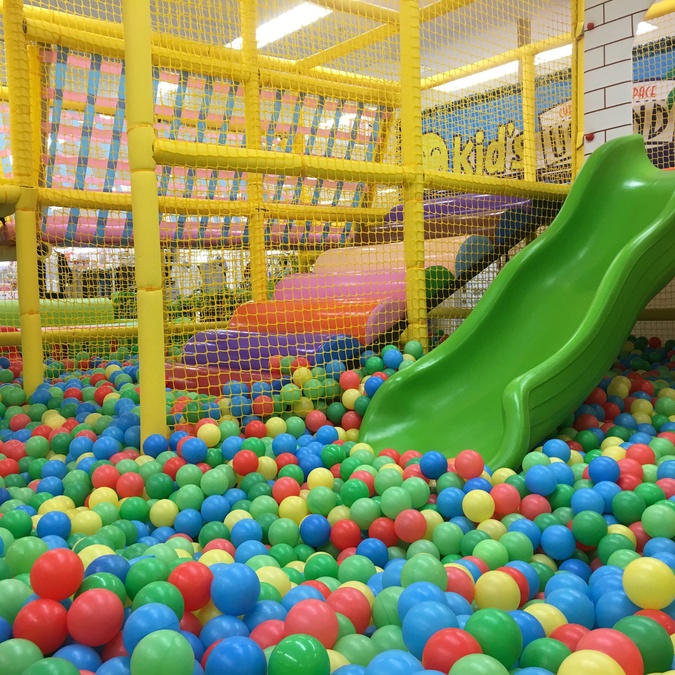 kid's(US.LANDイズミヤ松原店)