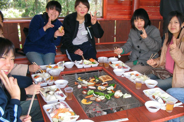 コテージ&バーベキュー上の台 緑の村の写真1