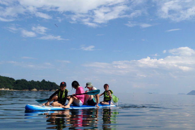 deep waterの写真1