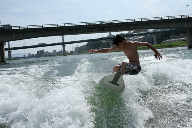 CIRCLE WINSの写真1