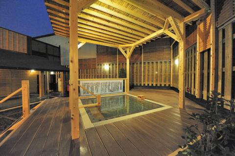 湯楽の里松戸店の写真1