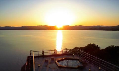 舘山寺サゴーロイヤルホテルの写真1