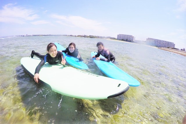 沖縄ハイビサーフィンスクールの写真1