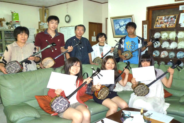 琉球舞踊館うどいの写真1