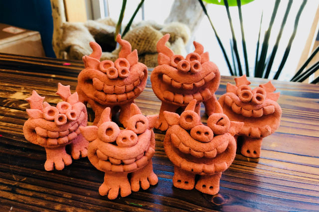 Three little birdsの写真1