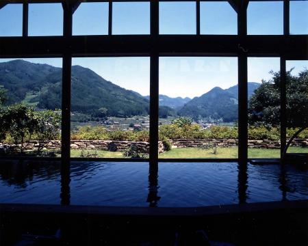 星野温泉 池の山荘・温泉館きららの写真1