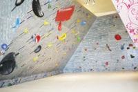 Mono Climbing Studio(長崎大村店)