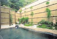 猿投温泉 日帰り温泉岩風呂 金泉の湯