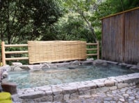 湯泉地温泉 泉湯