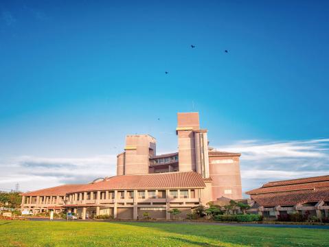 ユインチホテル南城 天然温泉さしきの猿人の湯