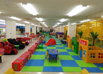 Kid’s US.LAND (ドミー瀬戸菱野店)