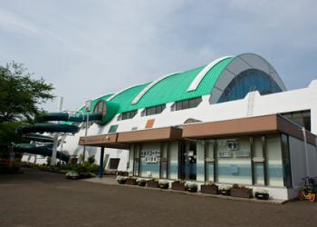 引地台温水プール