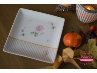 新宿ポーセラーツサロン　Fancy
