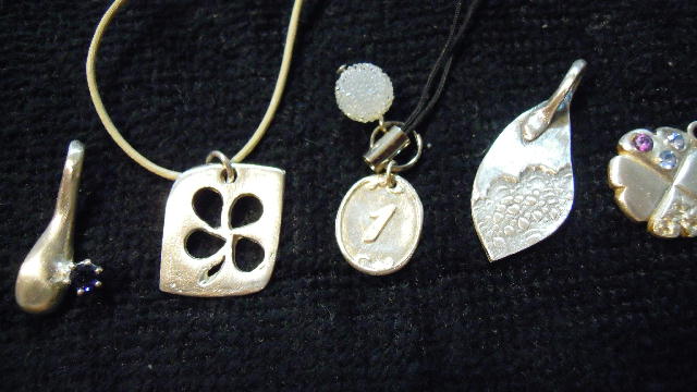 手づくりシルバーアクセサリー　アイビー