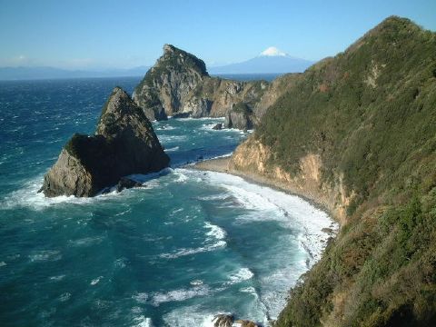 雲見夕陽と潮騒の岬オートキャンプ場