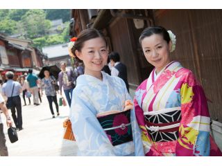 金澤着楽々(ひがし茶屋街本店)