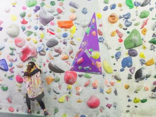 ボルダリングジムズットン(元塩店)