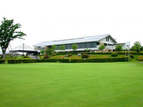 新市クラシックゴルフクラブ