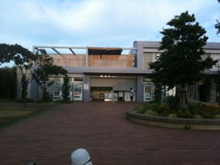 稲城市民プール