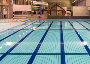 ふれあいプール玉穂