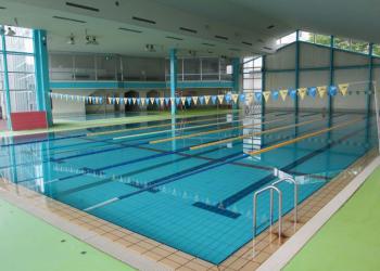 佐用町ふれあい町民プールの写真1