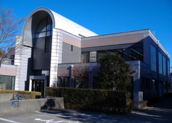 横浜市旭図書館の写真1