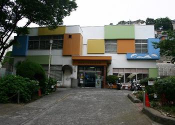 児童図書館の写真1